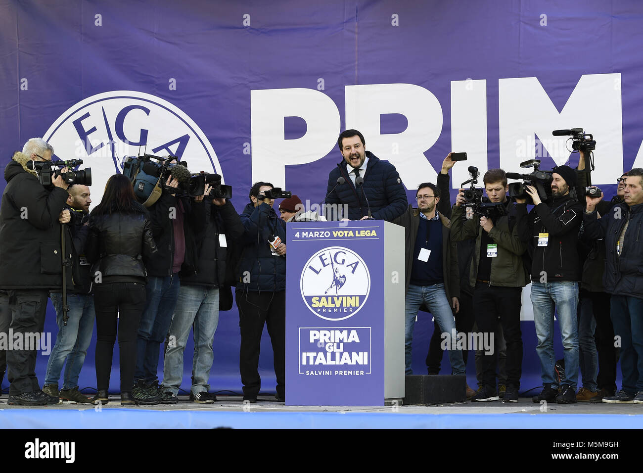 Milan, Italy, 24 Feb 2018. Matteo Salvini   Lega Nord party rally during the italian election campaign . Manifestazione Lega nord  Foto Daniele Buffa  Image / Insidefoto Credit: insidefoto srl/Alamy Live News Stock Photo