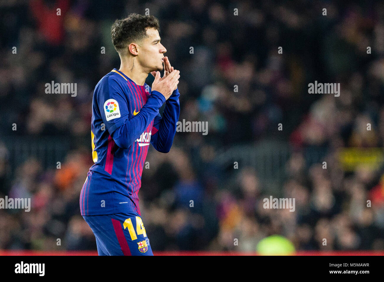 Fc barcelona midfielder philippe coutinho 14 celebrates scoring