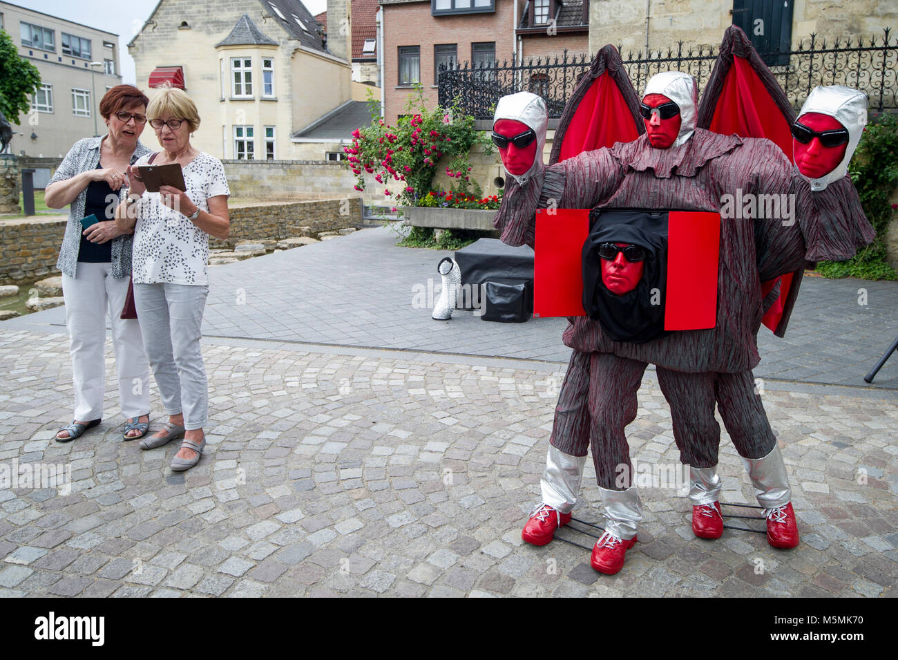 Living statue limburg hires stock photography and images Alamy