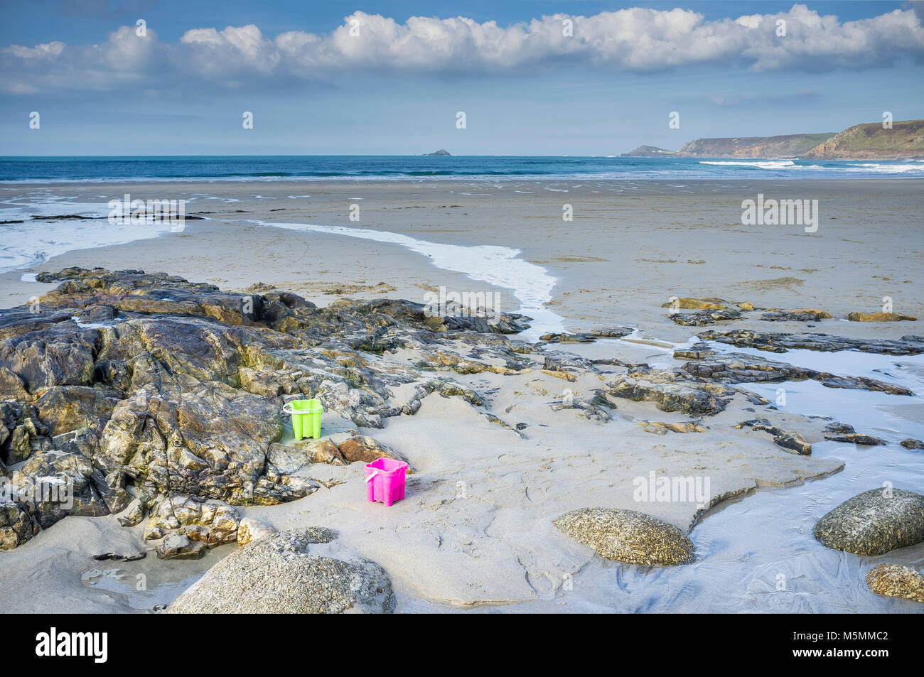 Plastic buckets hires stock photography and images Alamy