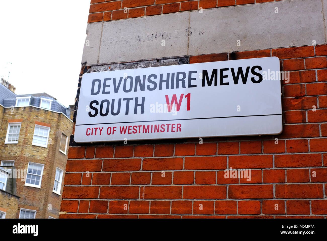 Devonshire Mews South Westminster London W1 Stock Photo Alamy