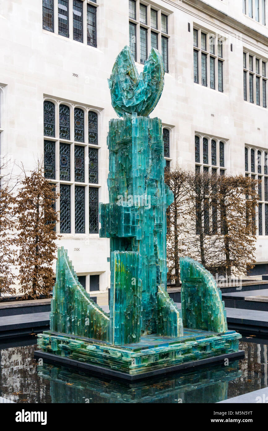 Glass fountain by Allen David, 1969.  One of the earliest pieces of abstract public art commissioned for the City of London. Stock Photo