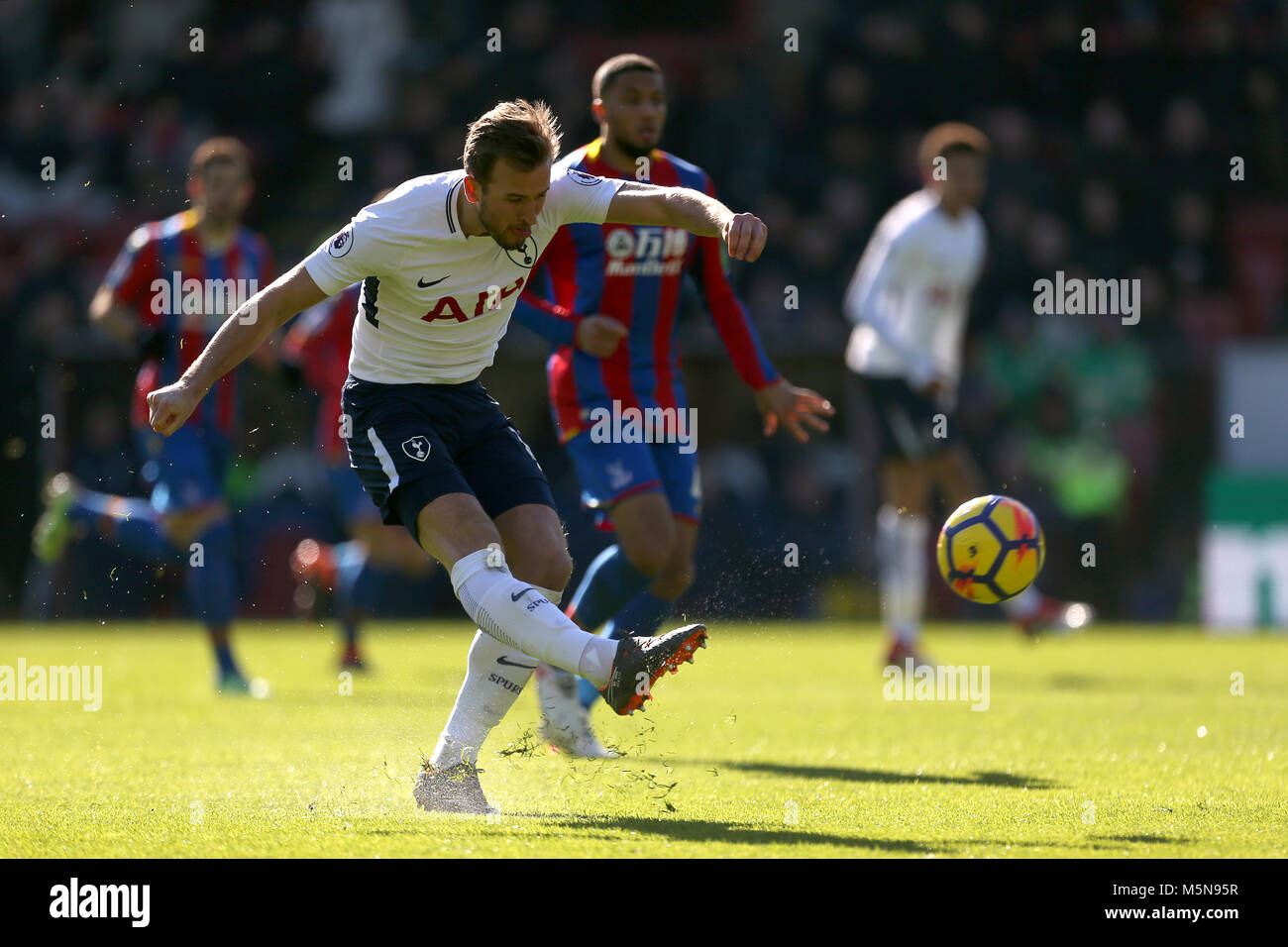 Harry Kane Premier League Goal Hi res Stock Photography And Images Alamy Harry Kane Premier League Goal Hi res Stock Photography And Images Alamy