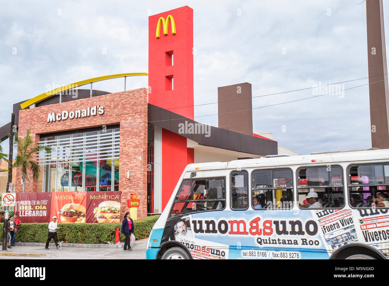 Cancun Mexico,Mexican,Avenida Tulum,McDonald's,burgers,hamburgers,global company,fast food,hamburger,restaurant restaurants food dining cafe cafes,log Stock Photo