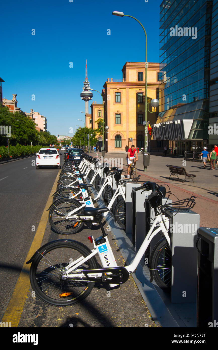 BiciMad bike parking. O'Donnell street, Madrid, Spain Stock Photo Alamy