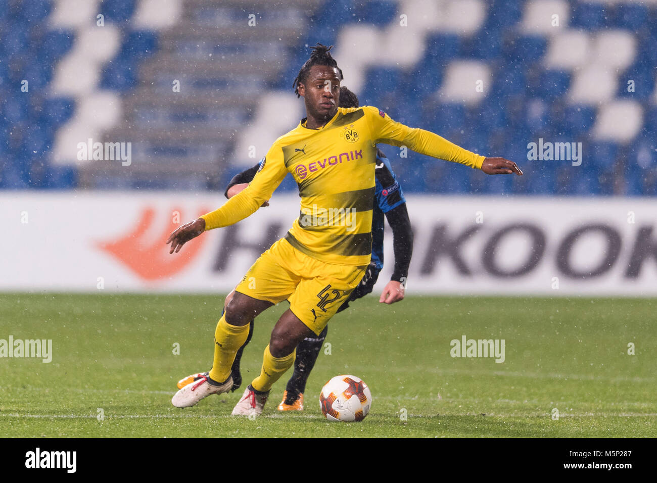 Michy Batshuayi Atunga of Borussia Dortmund during the Uefa 