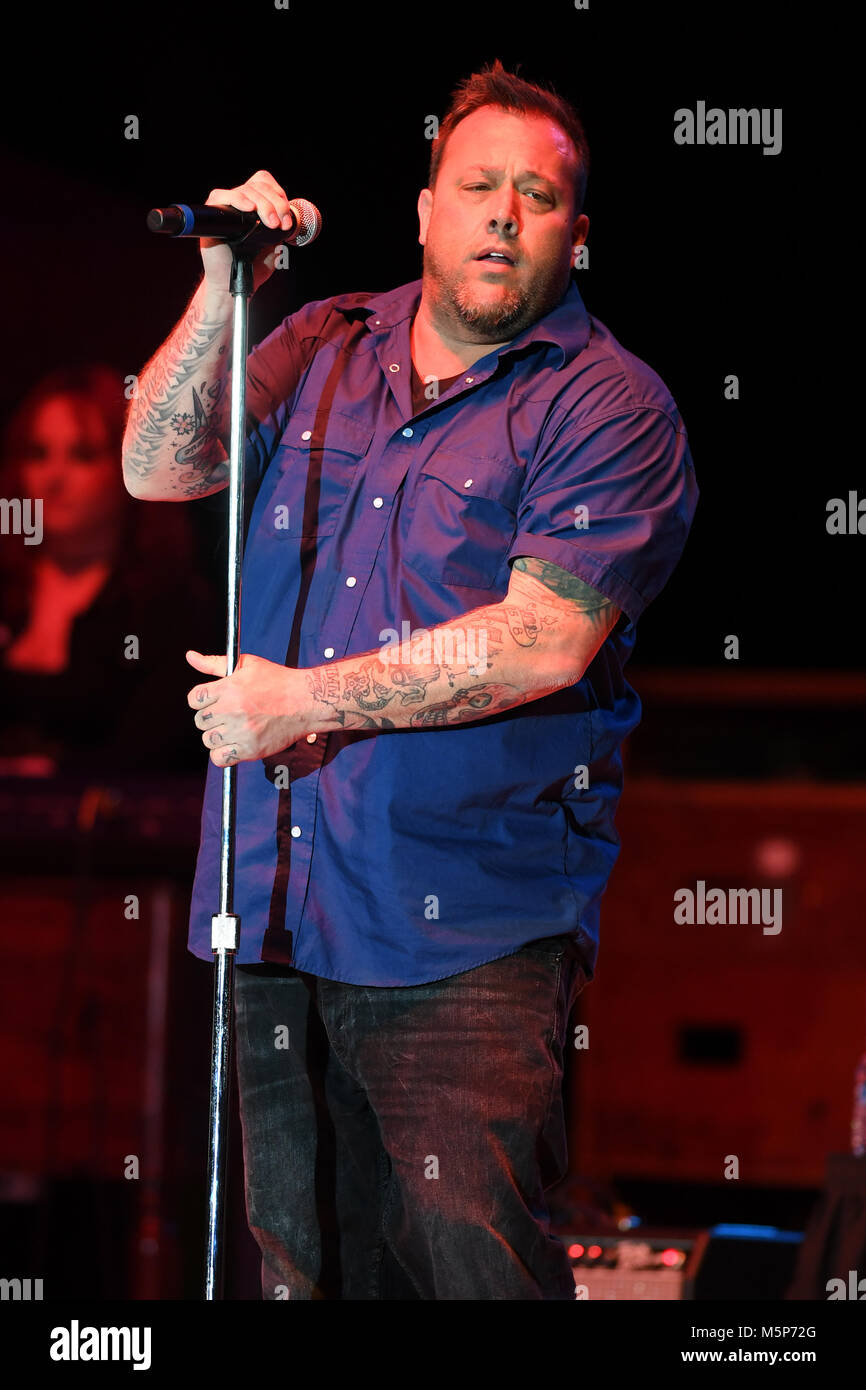 Miami, FL, USA. 24th Feb, 2018. Uncle Kracker performs at The Magic City  Casino on February 24, 2018 in Miami, Florida. Credit: Mpi04/Media  Punch/Alamy Live News Stock Photo - Alamy