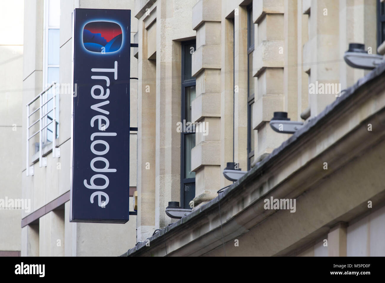 Travelodge hotel sign hi-res stock photography and images - Alamy