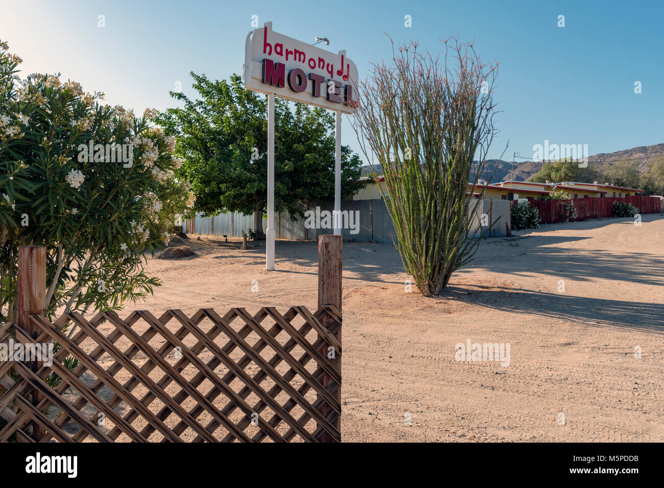 Twentynine palms hires stock photography and images Alamy