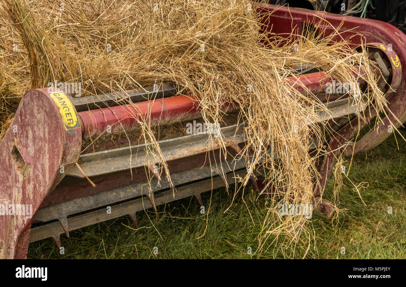 This Round Bale Hay Feeder Saved My Barn Learn From My Mistake - 8fj52ph