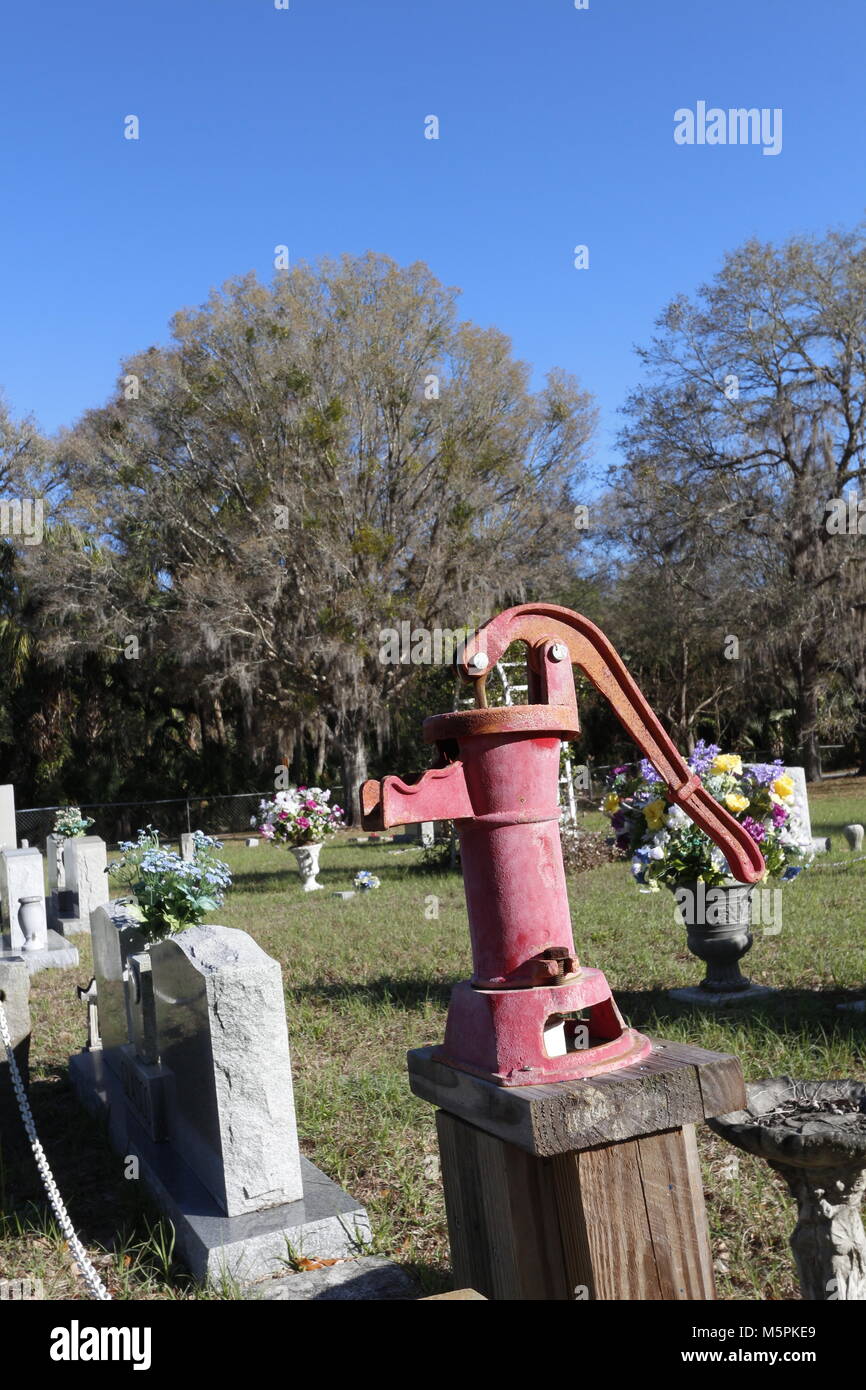 Historic Red Level cemetary in Florida Stock Photo Alamy