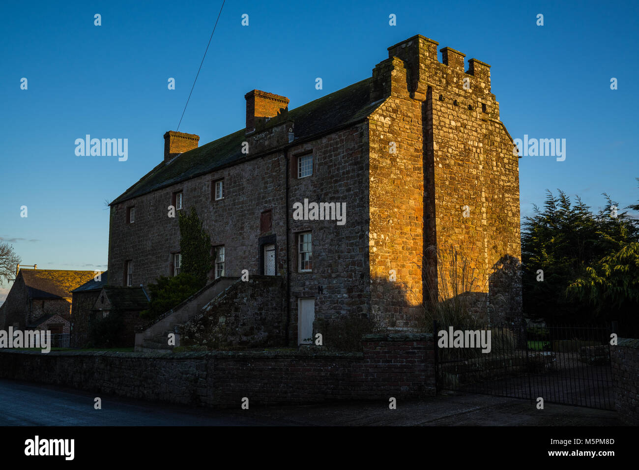 Drumburgh castle hi-res stock photography and images - Alamy