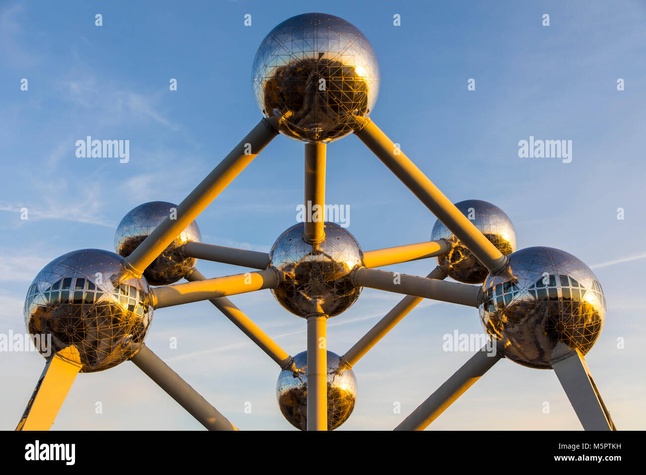 Brussels landmark hi-res stock photography and images - Alamy