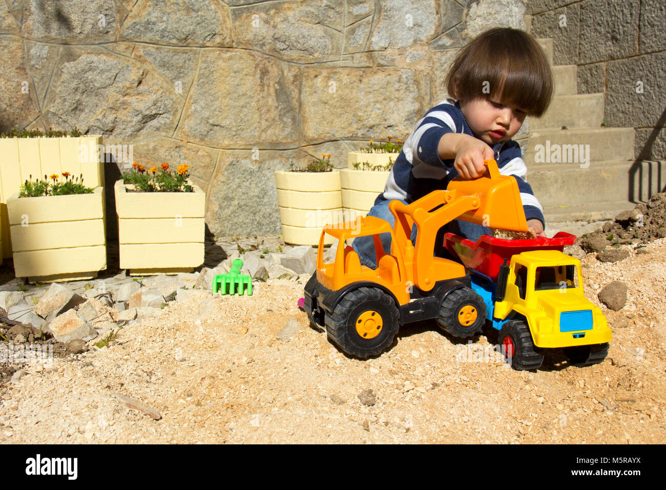 toy diggers and dumpers