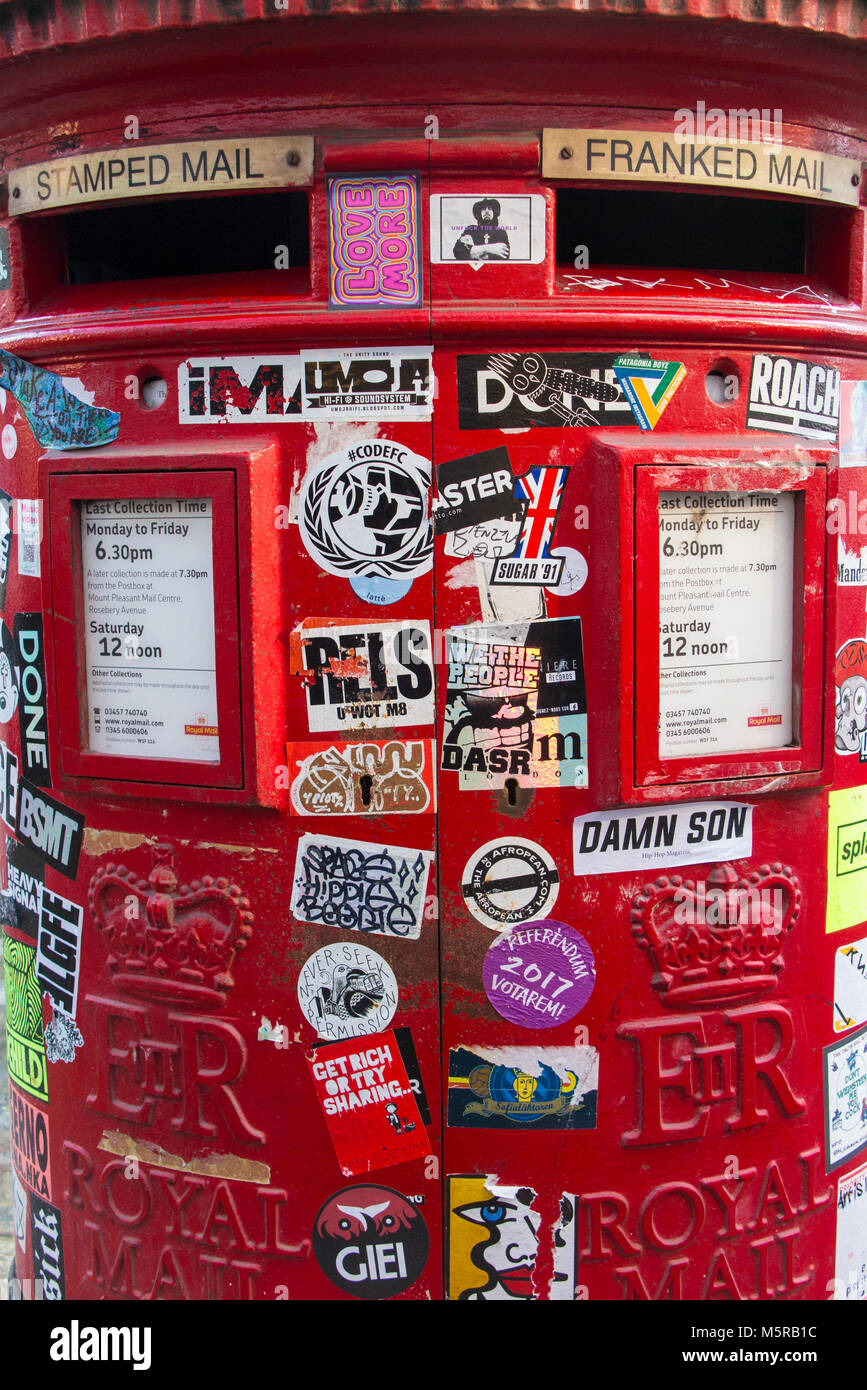 Pavement stickers hires stock photography and images Alamy