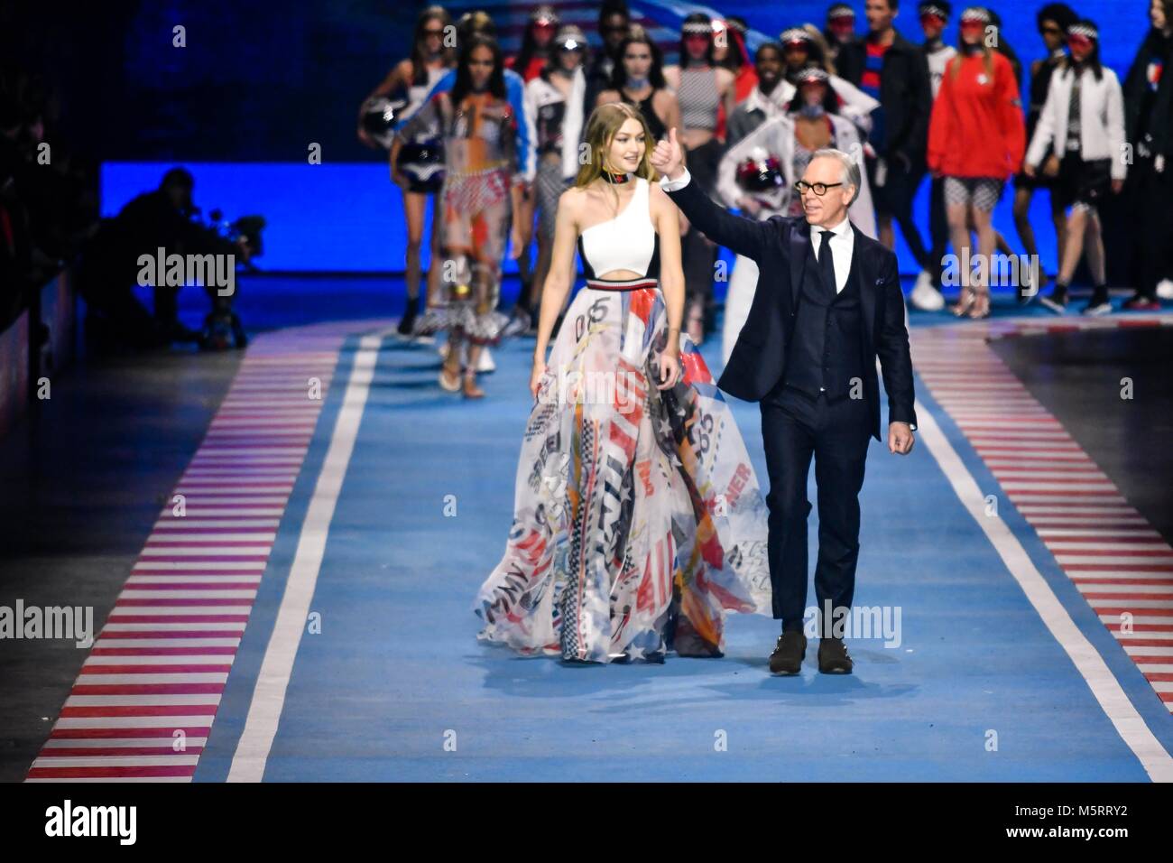 Gigi hadid tommy hilfiger hi-res stock photography and images - Alamy