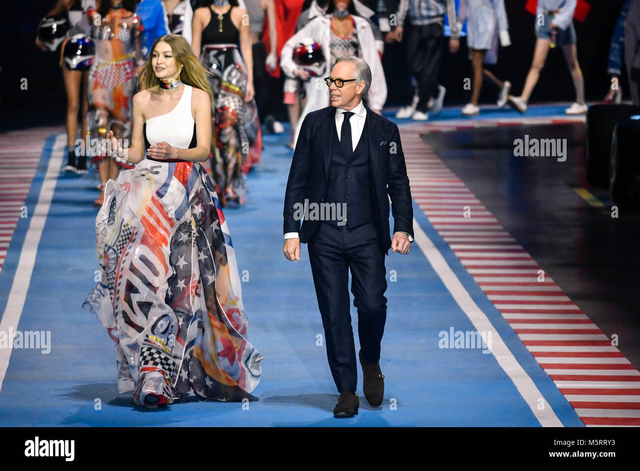 Gigi hadid tommy hilfiger hi-res stock photography and images - Alamy