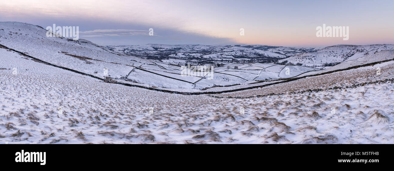 Snowy winter morning in the hills of the Peak District. Panoramic view from South Head looking toward Chapel-en-le-frith, Derbyshire, England. Stock Photo