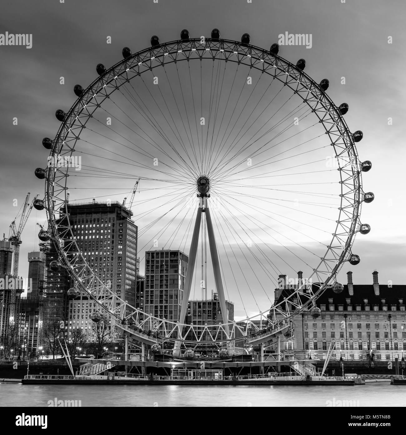 Albums 102+ Images Which River Does The London Eye Sit On? Superb 12/2023