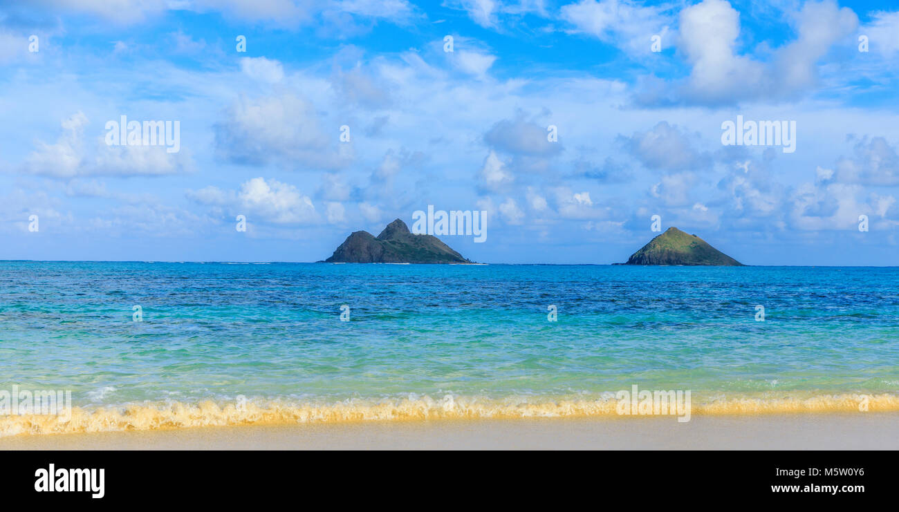 Mokulua islands lanikai beach hi-res stock photography and images - Alamy