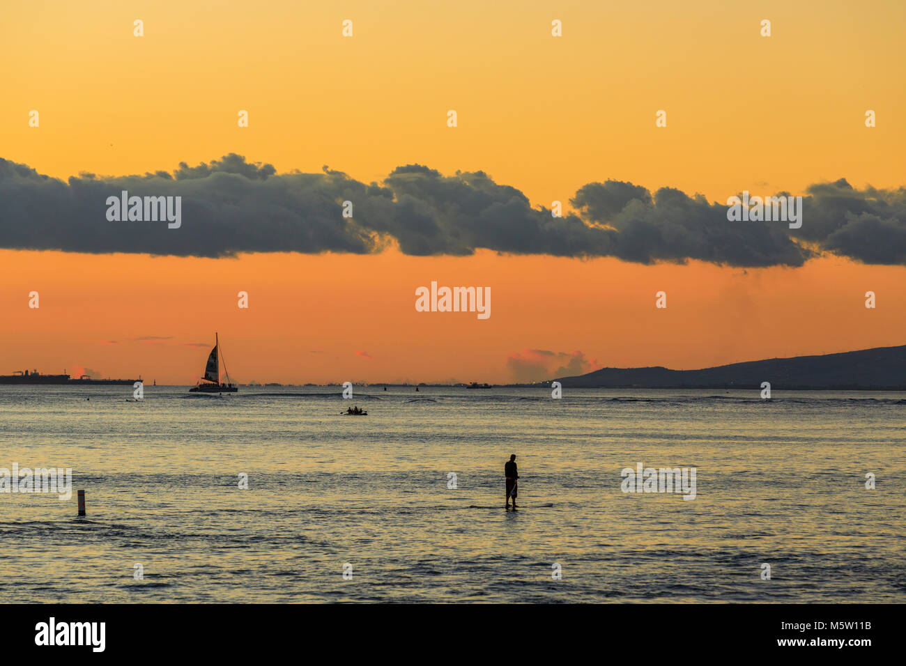 Moana hotel waikiki oahu hawaii hi-res stock photography and images - Alamy
