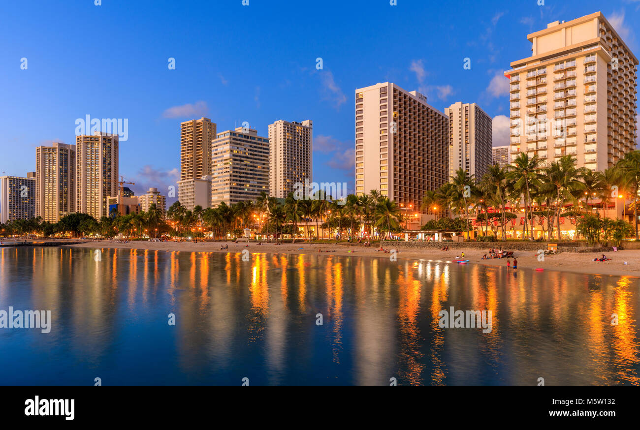 Moana hotel waikiki oahu hawaii hi-res stock photography and images - Alamy