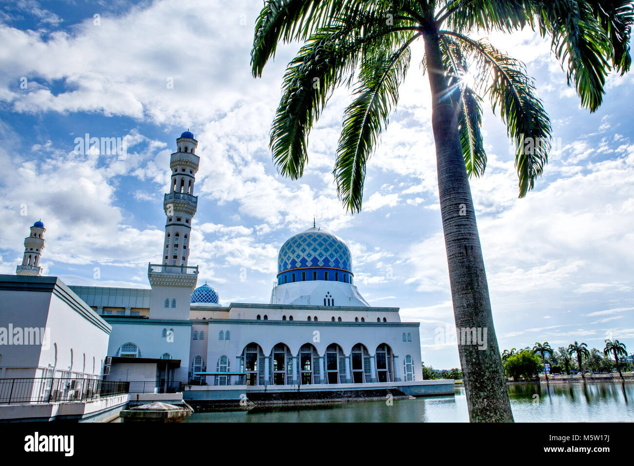 Kota Kinabalu City Mosque, Sabah, Borneo, Malaysia Stock Photo - Alamy