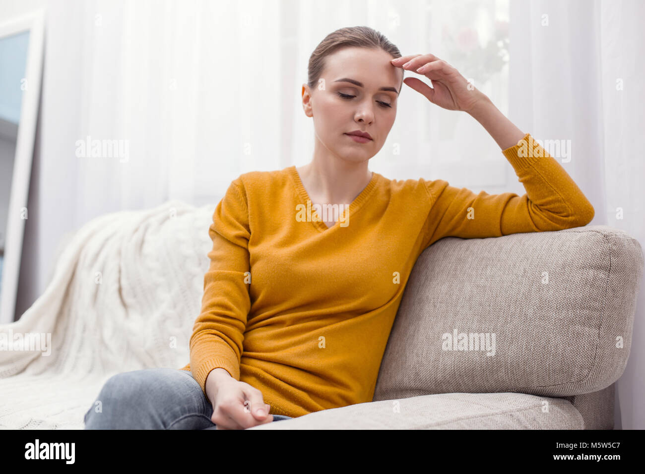 Despair sad pretty upset hi-res stock photography and images - Alamy