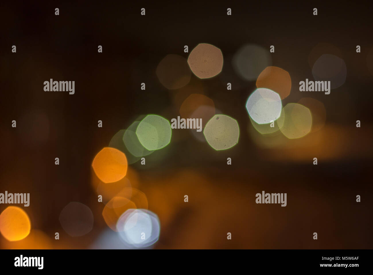 Dark green bokeh background hi-res stock photography and images - Alamy