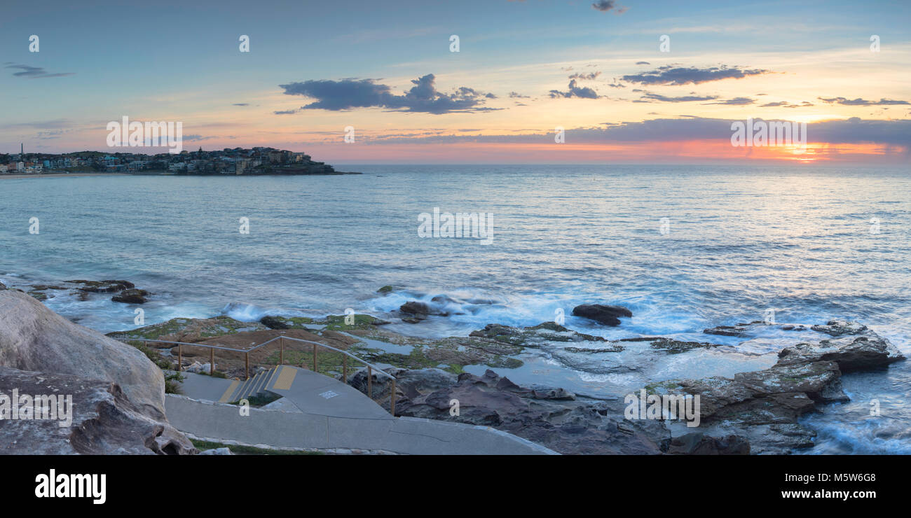 Bondi Beach at dawn, Sydney, New South Wales, Australia Stock Photo