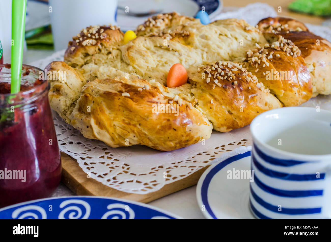 Osterzopf Eastercake auf dem Kaffeetisch on the coffeetable Stock Photo