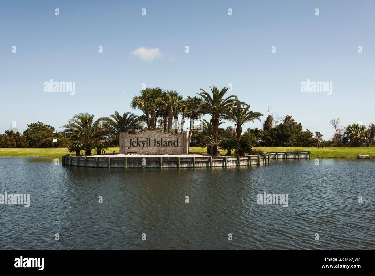 Entrance to jekyll island hi-res stock photography and images - Alamy