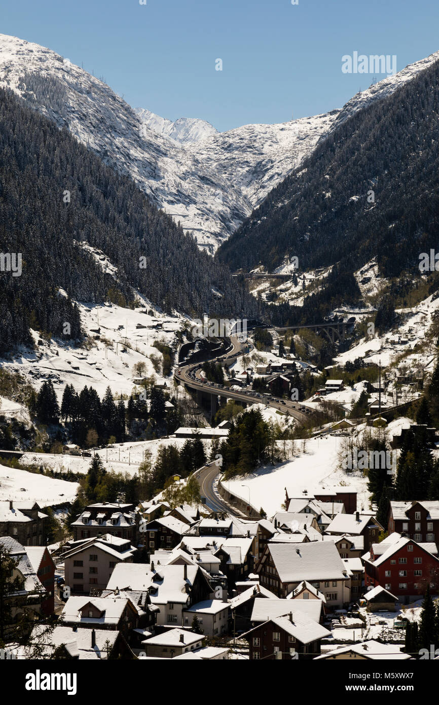 Gotthard motorway in winter with traffic jam in front of the Gotthard tunnel. In the foreground Goeschenen and in the background Schoellenen in centra Stock Photo