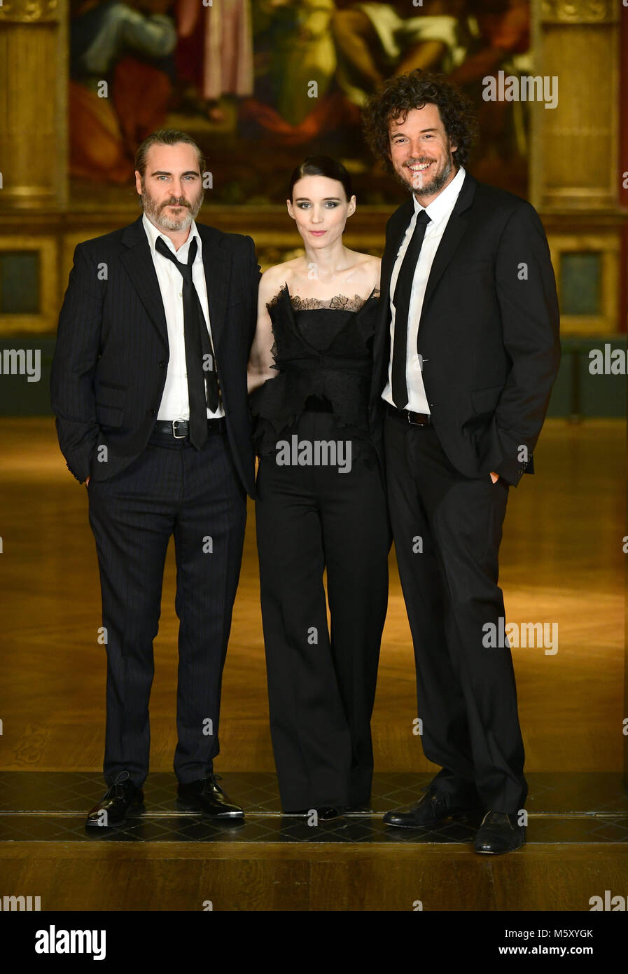 Left To Right Joaquin Phoenix Rooney Mara And Director Garth Davis Attending The Special Screening Of Mary Magdalene Held At The National Gallery London Stock Photo Alamy