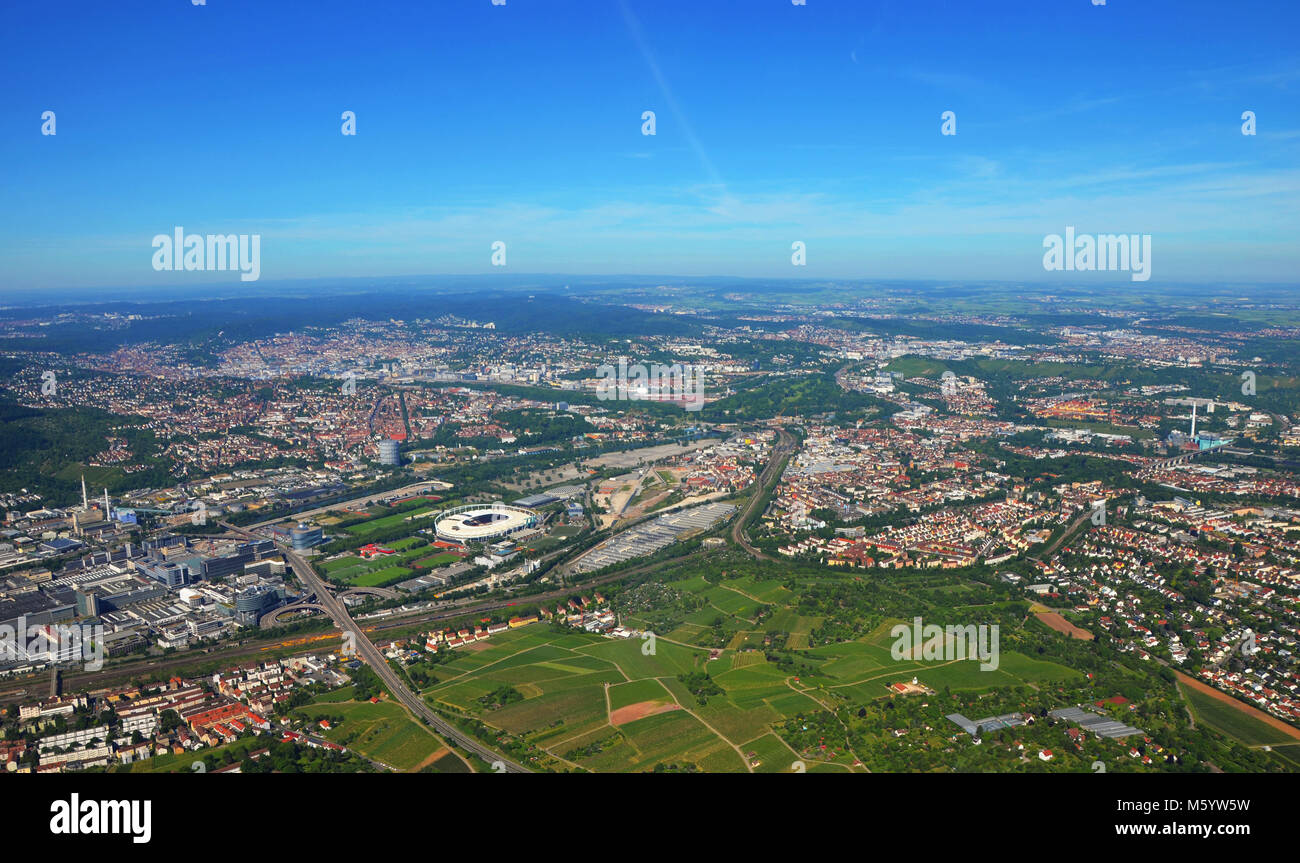 Mercedes benz stadium aerial hi-res stock photography and images - Alamy