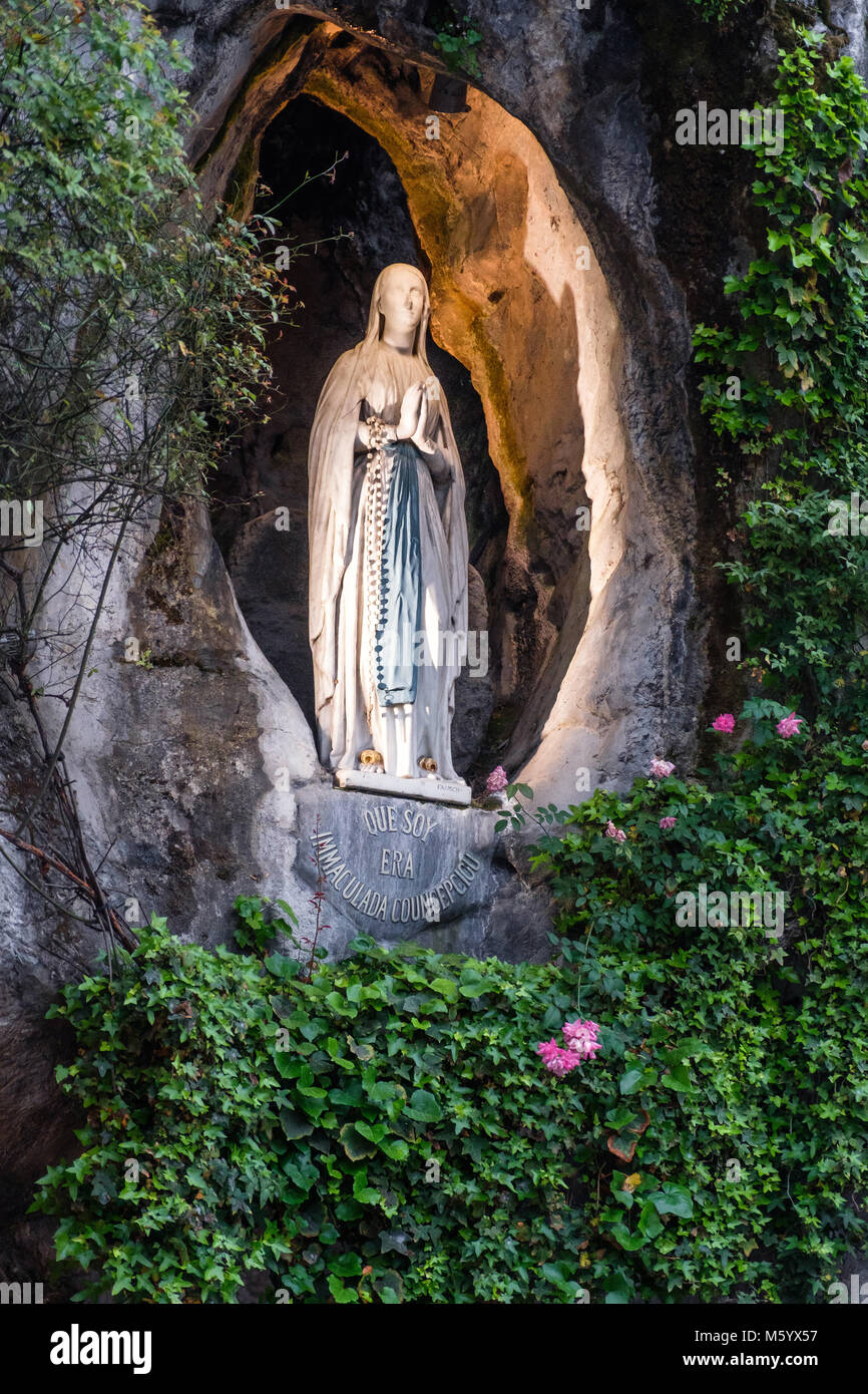 Virgin mary in grotto lourdes hires stock photography and images Alamy