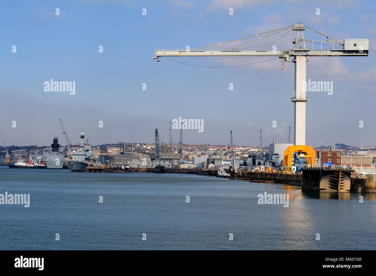 Giant crane dominates the skyline of Devonport Royal Dockyard, Plymouth ...