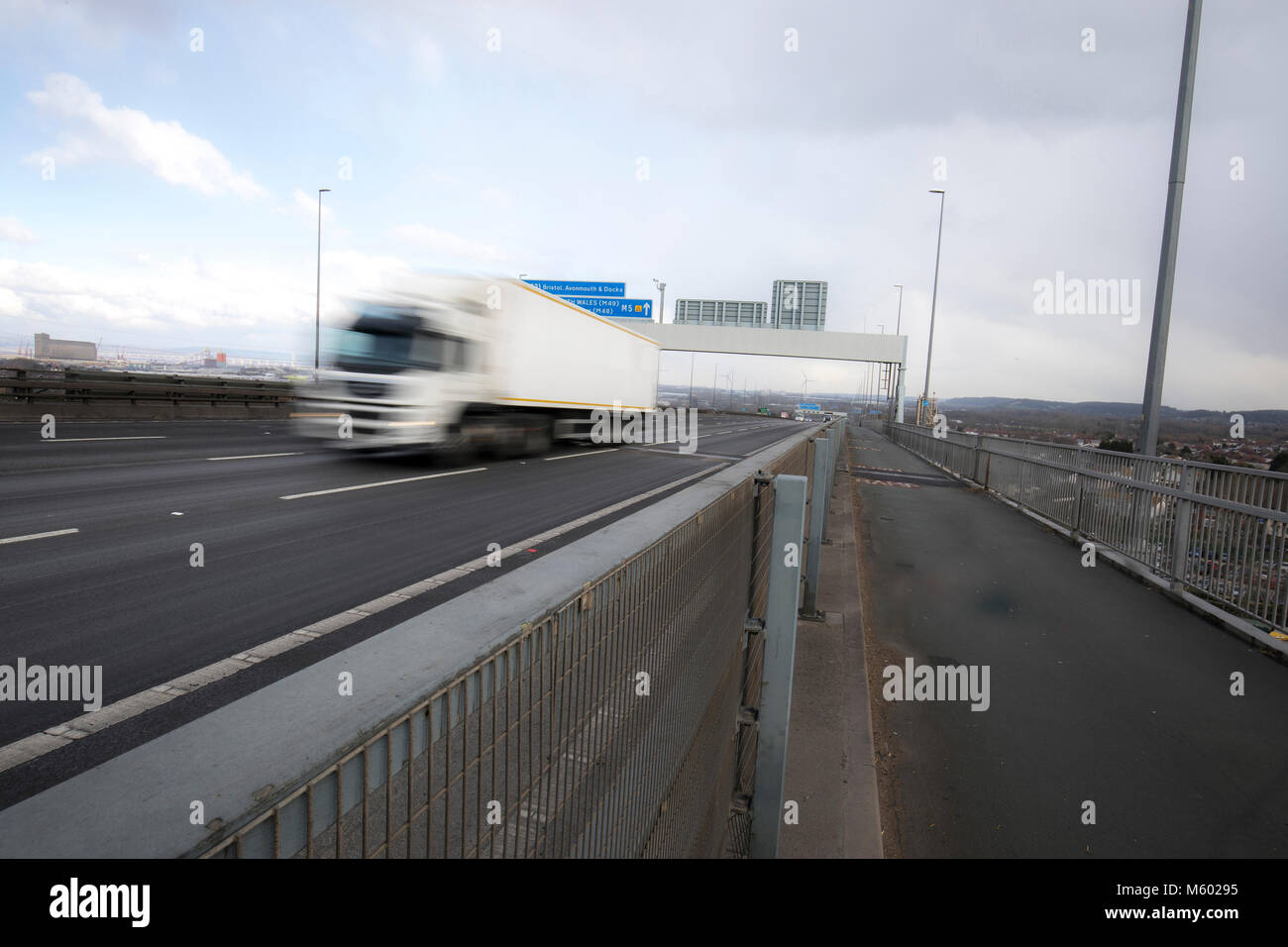 Road traffic crossing the Avonmouth bridge on the M5 motorway Stock Photo Alamy