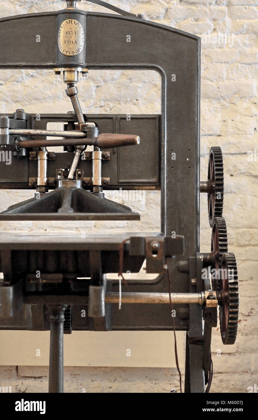 Old Hand Printing Press High Resolution Stock Photography and Images