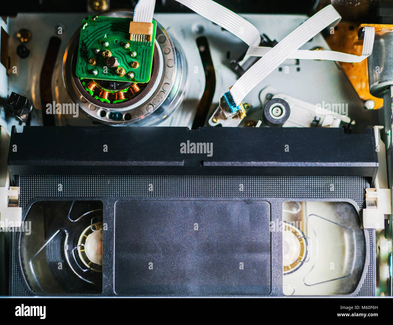Vhs tape inside hires stock photography and images Alamy