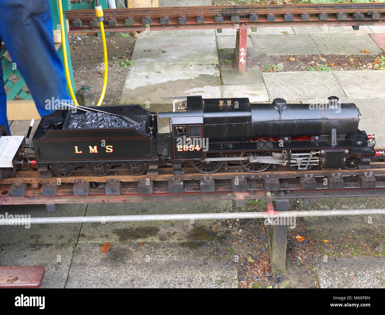 3 /2' gauge LMS Black 5 locomotive Stock Photo