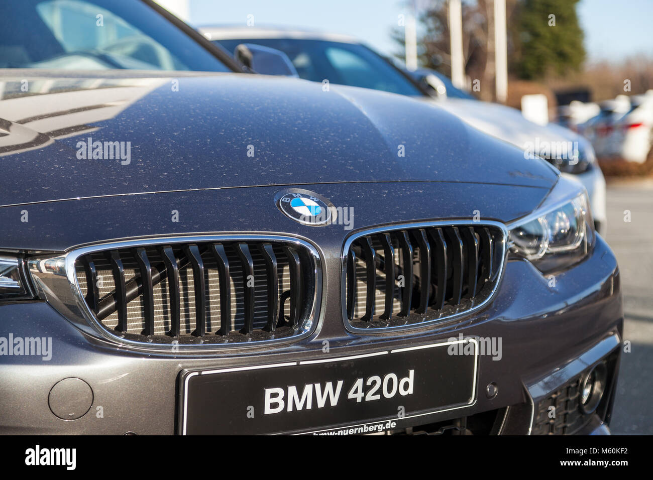 BMW Emblem 5 Emblema BMW 50 años M ( 82mm / M)Serie: 3/ Serie: 5/ Serie:  6/Serie: X3/Serie: X4/Serie: Z4