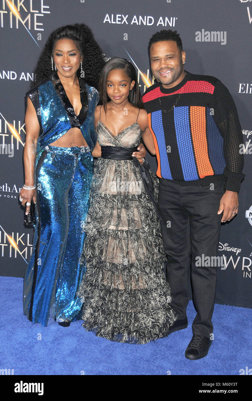 Los Angeles, California, USA. 26th Feb, 2018. February 26h 2018 - Los Angeles, California USA - Actress ANGELA BASSETT, Actress MARSAI MARTIN, Actor ANTHONY ANDERSON at the ''A Wrinkle In Time'' Premiere held at the El Capitan Theater, Hollywood, Los Angeles. Credit: Paul Fenton/ZUMA Wire/Alamy Live News Stock Photo