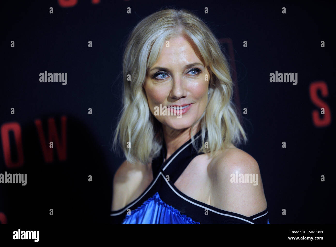 Nip tuck joely richardson hires stock photography and images Alamy