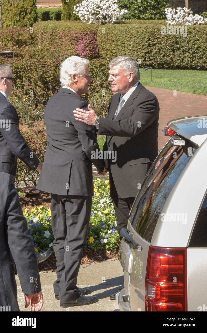 Charlotte, NC. 27 Feb, 2018. Former US President Bill Clinton met with ...