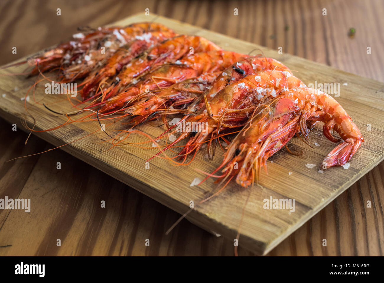 Grilled Shrimps Prawns On Vintage Grill Pan, Top View. Dark Background  Stock Photo, Picture and Royalty Free Image. Image 101648776.