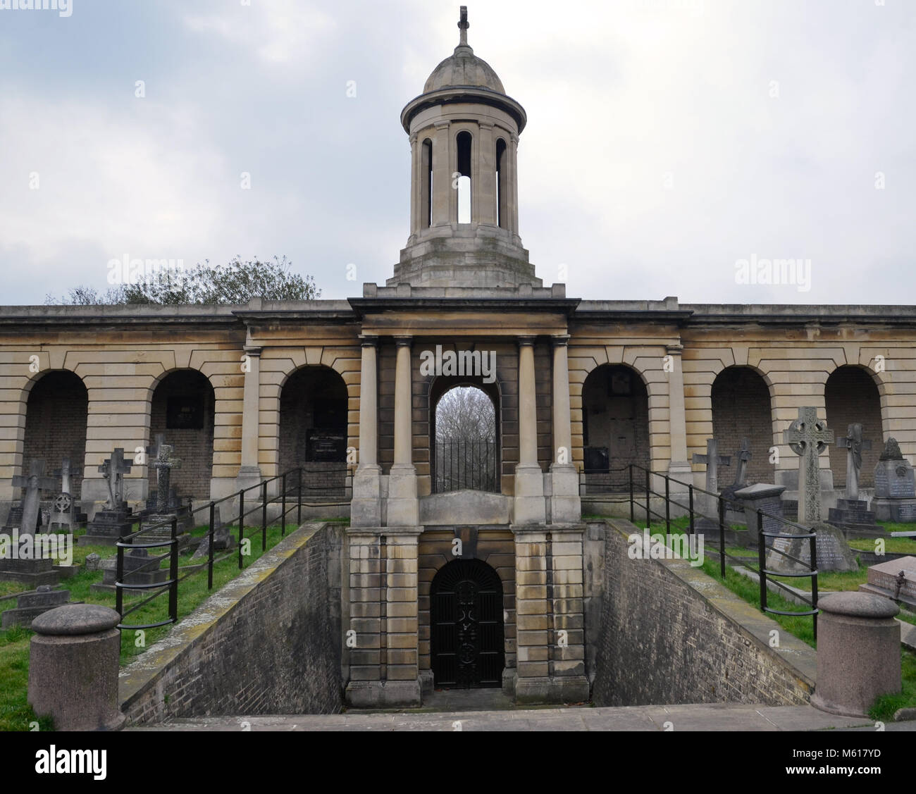 The Central Colonades at Brompton Cemetery in Chelsea, West London. One of the London 'Magnificent Seven' cemeteries, it was designed by Benjamin Baud Stock Photo