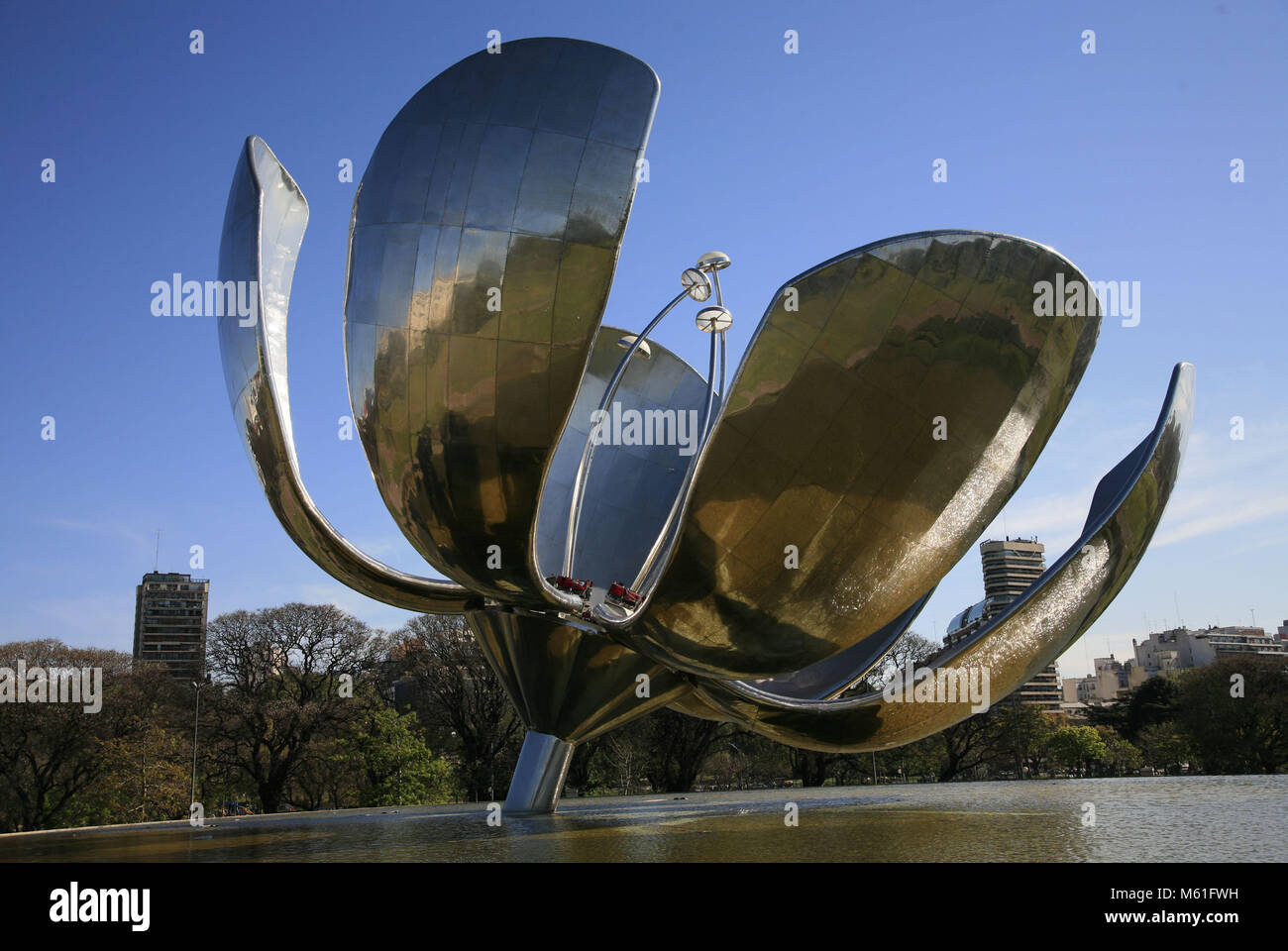 The giant aluminum and steel flower Floralis Generica sculpture by Eduardo Catalano in the Recoleta neighborhood of Buenos Aires, Argentina. Stock Photo