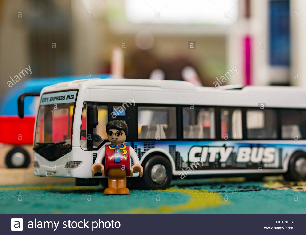 dickie city express bus