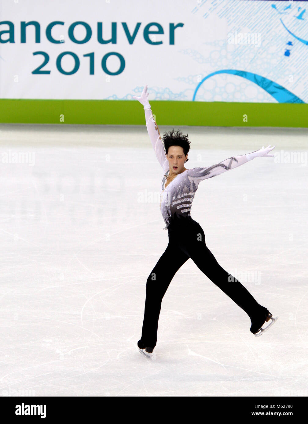 Johnny weir figure skating commentator hires stock photography and images Alamy